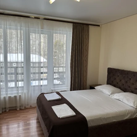 Стандартный с диваном