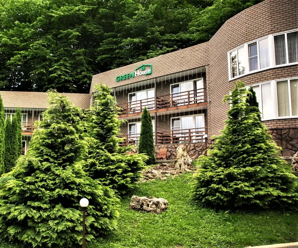 Гостевой дом
"GREEN HOUSE"